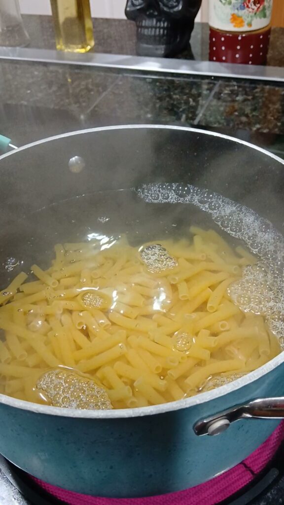 boiled ziti pasta